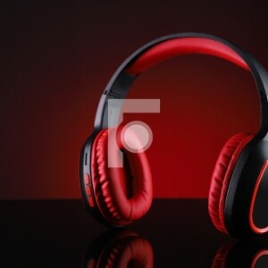Red & Black Headphone